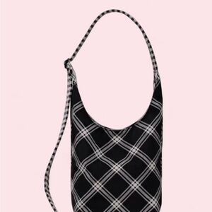 Baggu sling small bag
Mixed print
Nwt